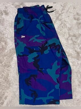PATTA - Purple Camo - Lightweight Pants - Size M